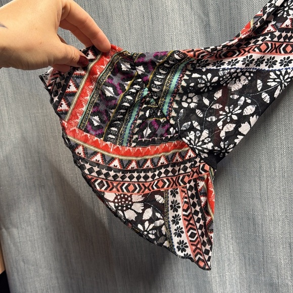 🏴 Cupio long sleeve blouse size large - Picture 4 of 9